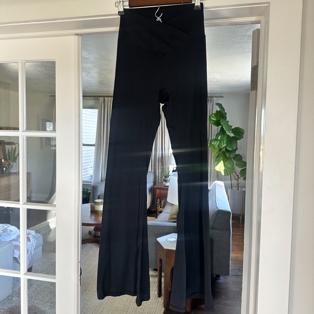 Sunzel Black Flared leggings medium
